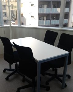 事務所会議室